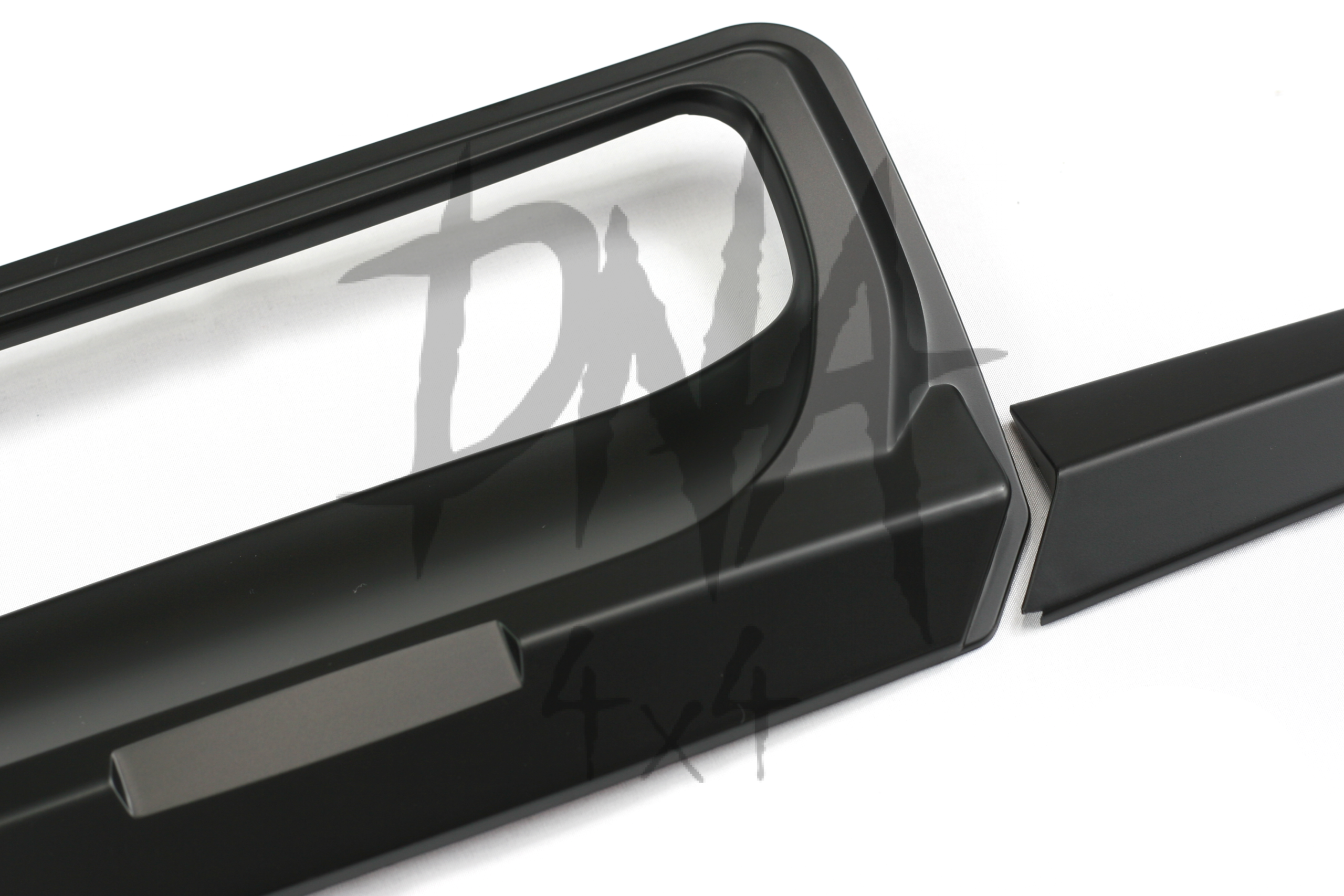 Ford Ranger 2012+ Tailgate Trim - Matt Black - Image 2