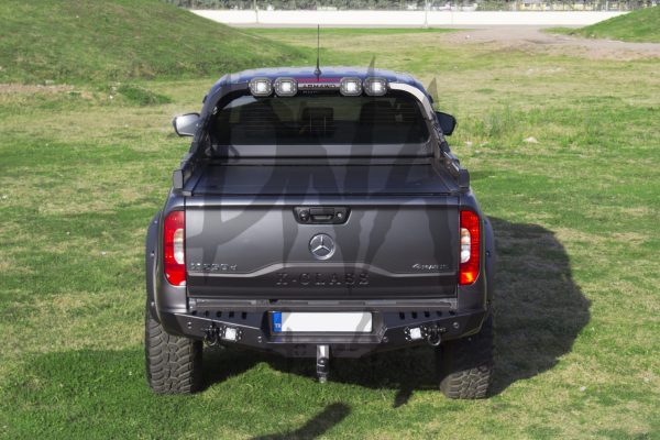 Toyota Hilux 2010+ Combat Roll Bar With LED Lights