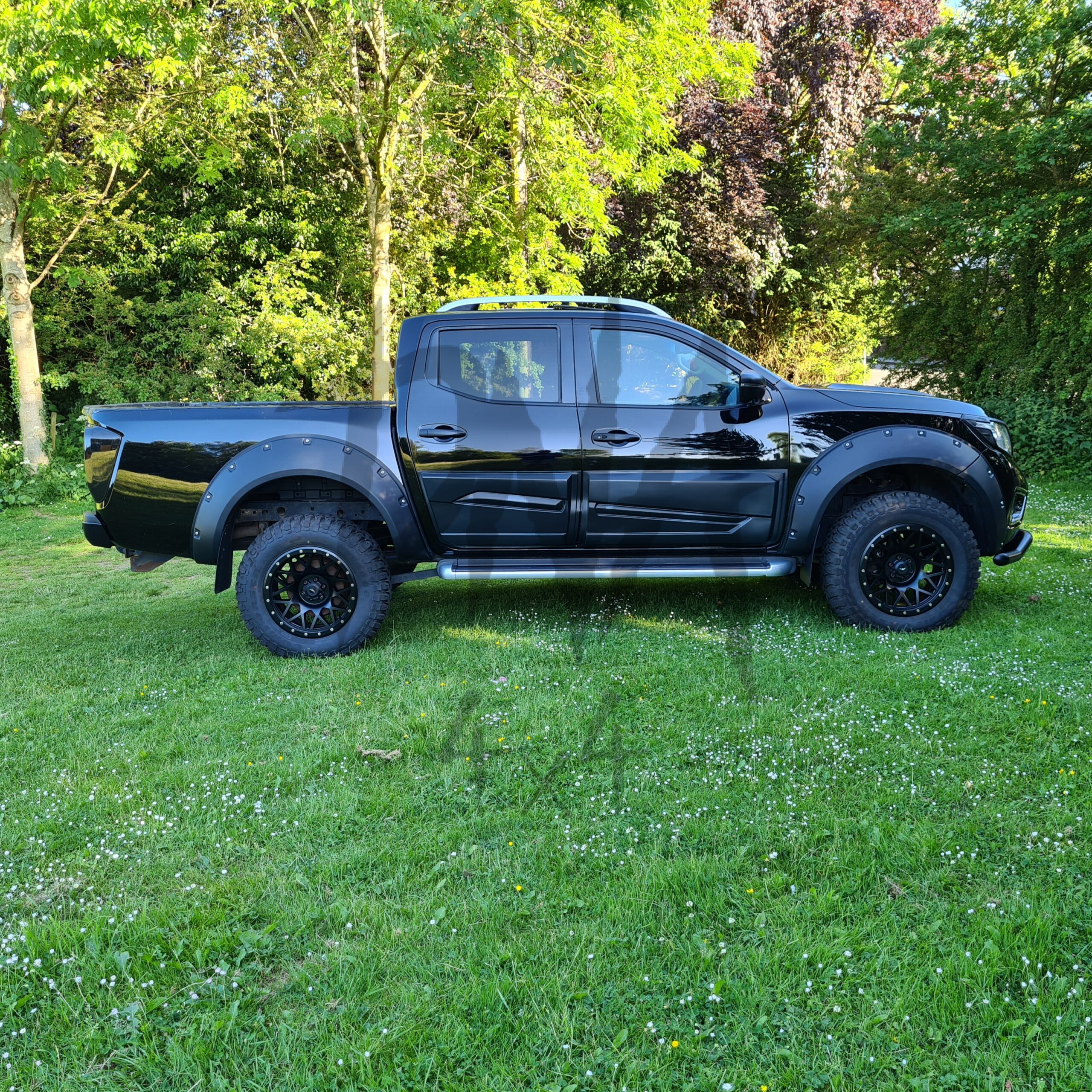 Nissan Navara NP300 2015+ Body Cladding (Protection) - Image 2