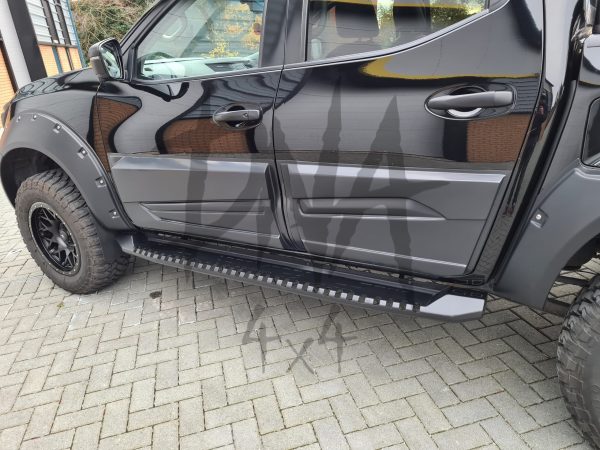 NN3 232 Isuzu D-Max 2012+ Steel Side Steps (Black)
