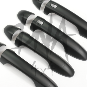 TH15-DHC 6.2 Toyota Hilux 2016+ Door Handle Covers - Matt Black