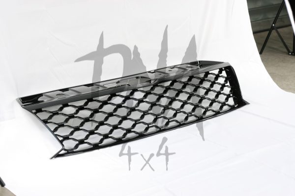 VW Amarok 2010+Front Grille - Gloss Black