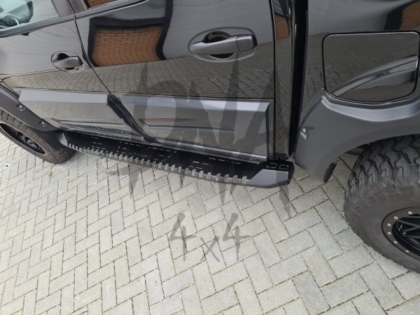 VW Amarok 2010-17 Steel Side Steps (Black)