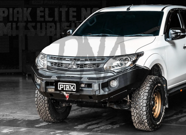 PIAK Elite Front Bumper Non Loop Winch Bar Mitsubishi L200 Series 5