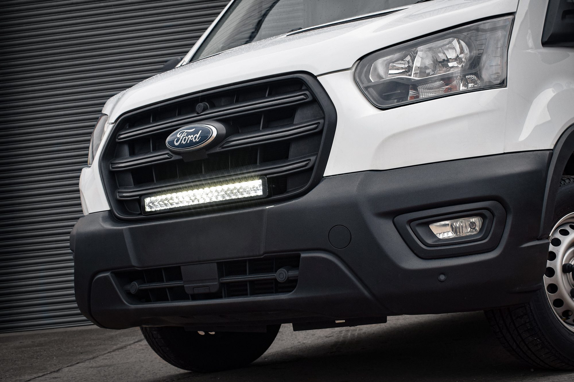 Ford Transit Luminous
