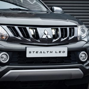 Stealth LED Mitsubishi L200 2015-2019 Twin 3 Luminous LED Integration Grille Kit - 9,600 Lumens