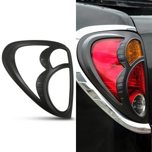 SNLC028-01fitted.jpg Mitsubishi L200 Triton 2006-2010 Black Tail Light Cover Trim
