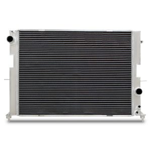 ZZ02575-03-1.jpg Predator4x4 High Flow Alloy Radiator To Fit Land Rover Discovery 2 TD5 2.5TD 98-04