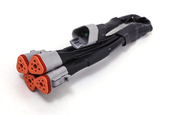 DIV2-DT3.jpg Stealth LED 3-Pin Quad Splitter X-Piece