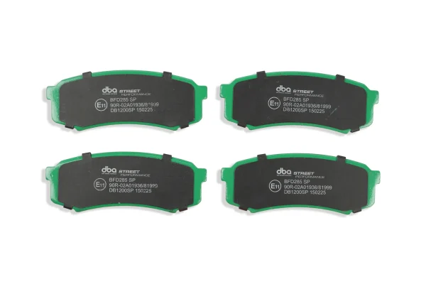 DBA Street Performance Rear Brake Pad Set 116.3 x 44.1 x 15.5mm for Mitsubishi Pajero & Shogun / Toyota FJ Cruiser & More