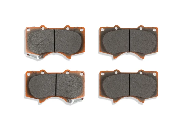 DB1482XP_03_real_photo.webp DBA 4000 Series T3 Slotted Front Disc & Xtreme Performance Pad Kit 332mm for Mitsubishi Pajero