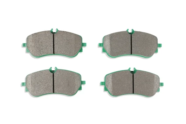 DBA Street Performance Rear Brake Pad Set 141.1 x 65 x 18mm for Man TGE / Volkswagen Amarok & More