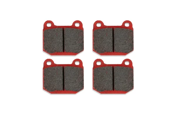 DBA Race Performance Rear Brake Pad Set 76.5 x 65.5 x 13.7mm for Maserati Ghibli (AM336) / Maserati Quattroporte (AM337) & More