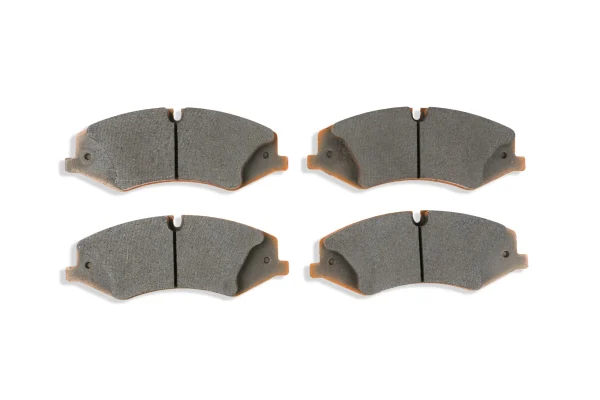 DBA Xtreme Performance Front Brake Pad Set 192.5 x 72.5 x 18mm for Land Rover Defender / Land Rover Discovery & More