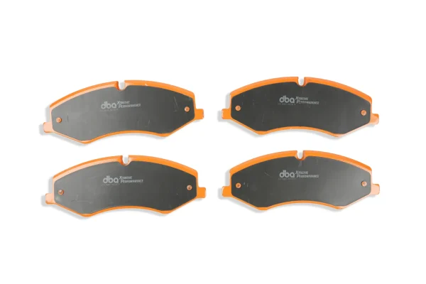 DBA Xtreme Performance Front Brake Pad Set 192.5 x 72.5 x 18mm for Land Rover Defender / Land Rover Discovery & More
