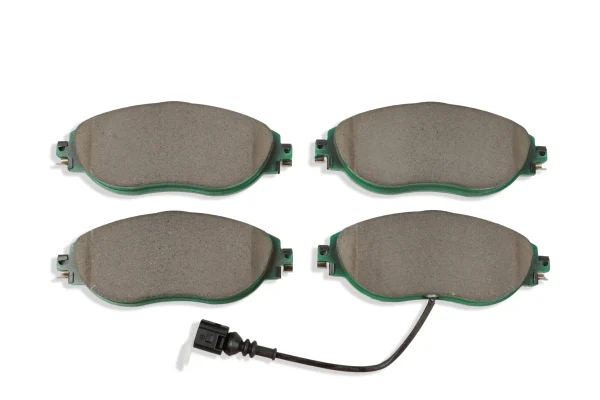 DBA Street Performance Front Brake Pad Set 175.3 x 69.7 x 18.8mm for Audi A3 8Y / Audi A3 quattro 8Y & More