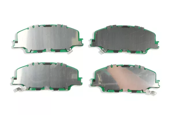 DBA Street Performance Front Brake Pad Set for Isuzu D-MAX